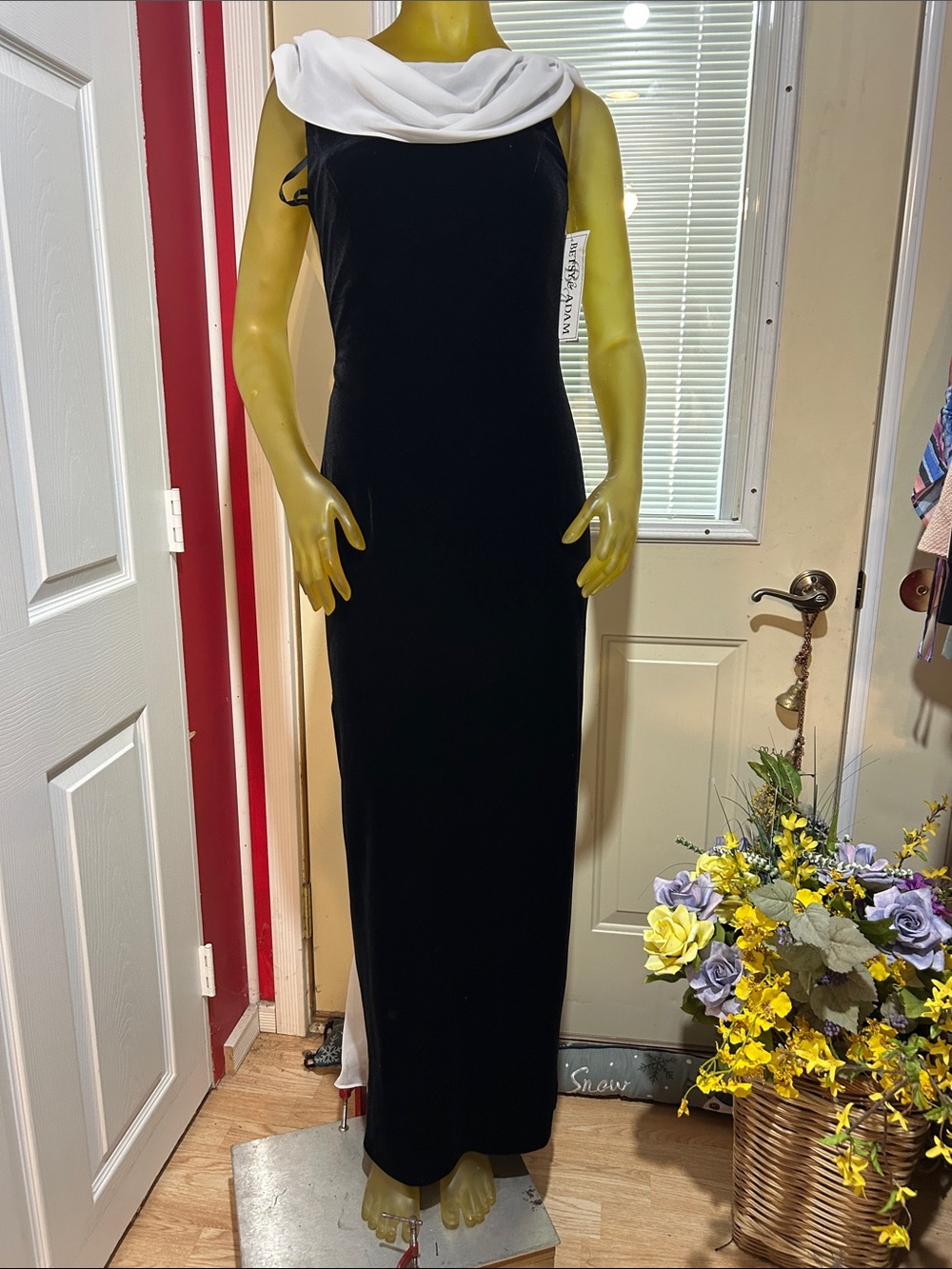 NWT Betsy & Adam Black faux Velvet Maxi Dress with White Draped Cowl